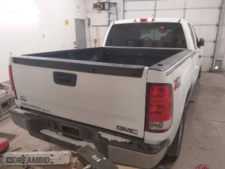 2011 GMC Sierra 1500 SLE with VIN 1GTR2VE37BZ364660, listed as a IAAI auction lot 41343595 with 142,019 mi miles. Bid and sale history available at carsss.com. Image 4.