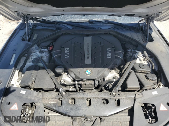2012 BMW 7 Series 750Li xDrive with VIN WBAKC8C59CC437338, listed as a Copart auction lot 52570505 with 152,146 mi miles and Clean title. Bid and sale history available at DreamBid. Image 11.