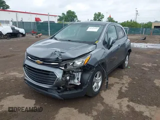2020 Chevrolet Trax LS with VIN 3GNCJKSB3LL154785, listed as a IAAI auction lot 42523242 with 31,038 mi miles and . Bid and sale history available at DreamBid. Image 13.