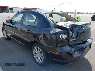 2007 Mazda 3 i Touring with VIN JM1BK32G971673291, listed as a IAAI auction lot 41916235 with 97,391 mi miles and . Bid and sale history available at DreamBid. Image 3.