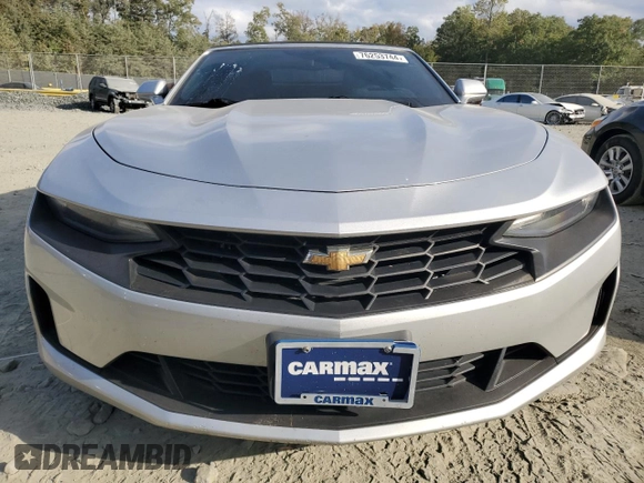 2019 Chevrolet Camaro 1LT with VIN 1G1FB3DX4K0112857, listed as a Copart auction lot 76253744 with 55,479 mi miles and Salvage Title. Bid and sale history available at carsss.com. Image 5.