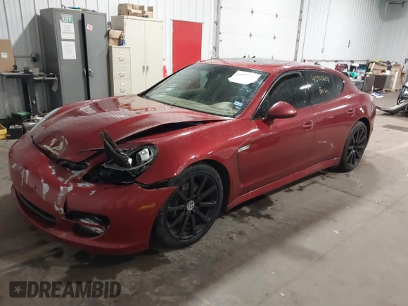 2011 Porsche Panamera с VIN WP0AA2A70BL020775, выставлен на аукционе IAAI как лот 42310608 с пробегом 101 802 миль миль и . История ставок и продаж доступна на DreamBid. Изображение 17.