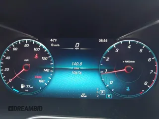 2022 Mercedes-Benz GLC 300 z VIN W1N0G8EB6NG096681, wystawiony jako IAAI lot #41775648 z przebiegiem 10 676 mil mil oraz . Historia ofert i sprzedaży dostępna na DreamBid. Obrazek 7.