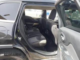 2018 Jeep Cherokee Latitude Tech Connect с VIN 1C4PJLCB7JD543091, выставлен на аукционе IAAI как лот 42293103 с пробегом 137 349 миль миль и . История ставок и продаж доступна на DreamBid. Изображение 8.