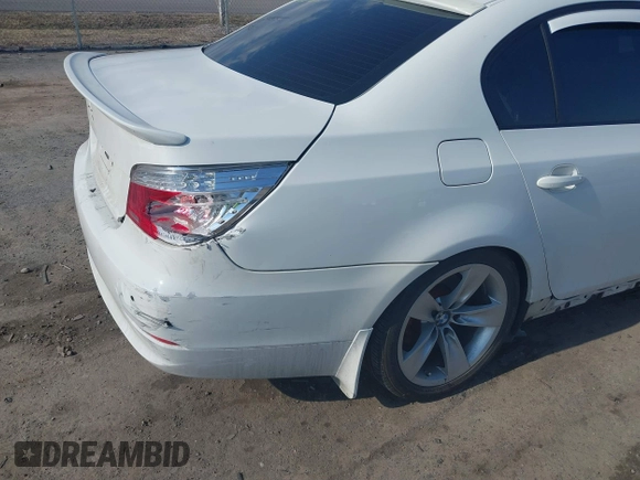 2009 BMW 5 Series 528i with VIN WBANU53559C123140, listed as a IAAI auction lot 41485181 with 247,361 mi miles and . Bid and sale history available at carsss.com. Image 6.