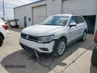 2018 Volkswagen Tiguan SEL с VIN 3VV3B7AX4JM153363, выставлен на аукционе Copart как лот 51262765 с пробегом 145 291 миль миль и Списание • Salvage title. История ставок и продаж доступна на DreamBid. Изображение 1.
