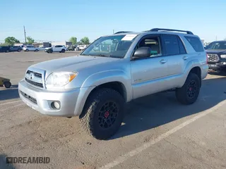 2007 Toyota 4Runner SR5 with VIN JTEBU14R178090309, listed as a IAAI auction lot 42030895 with 262,016 mi miles. Bid and sale history available at carsss.com. Image 17.