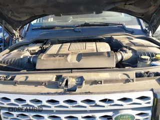 2010 Land Rover LR4 HSE with VIN SALAM2D44AA513547, listed as a IAAI auction lot 42000651 with 175,296 mi miles and . Bid and sale history available at DreamBid. Image 10.