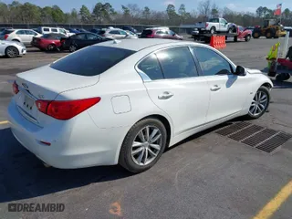 2016 Infiniti Q50 3.0t Premium with VIN JN1EV7AP9GM301075, listed as a IAAI auction lot 41471934 with NaN miles. Bid and sale history available at carsss.com. Image 4.