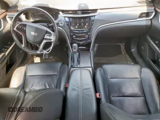 2019 Cadillac XTS Luxury z VIN 2G61M5S3XK9133339, wystawiony jako Copart lot #52651365 z przebiegiem 124 041 mil mil oraz Szkoda całkowita • Salvage title. Historia ofert i sprzedaży dostępna na DreamBid. Obrazek 8.