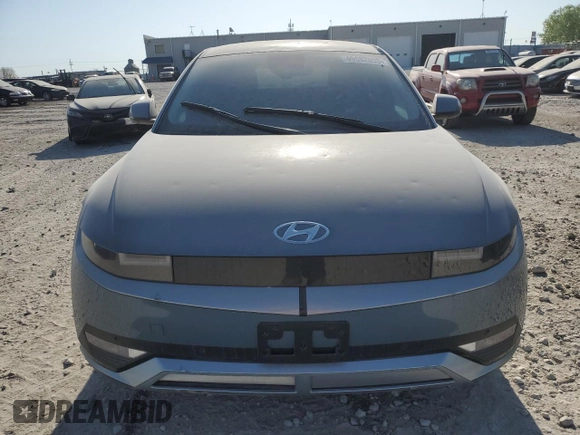 2023 Hyundai Ioniq 5 SEL с VIN KM8KNDAF2PU188782, выставлен на аукционе Copart как лот 49582095 с пробегом 13 568 миль миль и Списание • Salvage title. История ставок и продаж доступна на DreamBid. Изображение 5.