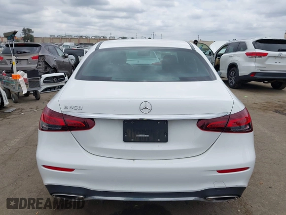 2021 Mercedes-Benz E 350 with VIN W1KZF8DB5MA960016, listed as a IAAI auction lot 42077589 with 52,264 mi miles and . Bid and sale history available at DreamBid. Image 17.