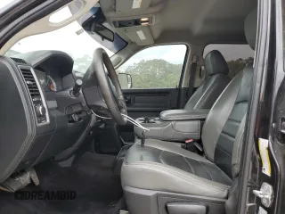 2016 Ram 2500 Tradesman z VIN 3C6UR5CL6GG118464, wystawiony jako Copart lot #51093965 z przebiegiem 249 293 mil mil oraz Szkoda całkowita • Salvage title. Historia ofert i sprzedaży dostępna na DreamBid. Obrazek 7.
