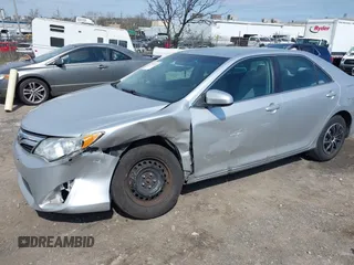 2012 Toyota Camry L with VIN 4T1BF1FK8CU101429, listed as a IAAI auction lot 41941922 with 166,487 mi miles. Bid and sale history available at carsss.com. Image 17.