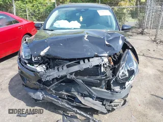 2020 Ford Escape SE z VIN 1FMCU9G69LUB40332, wystawiony jako IAAI lot #42006879 z przebiegiem 82 291 mil mil oraz . Historia ofert i sprzedaży dostępna na DreamBid. Obrazek 6.