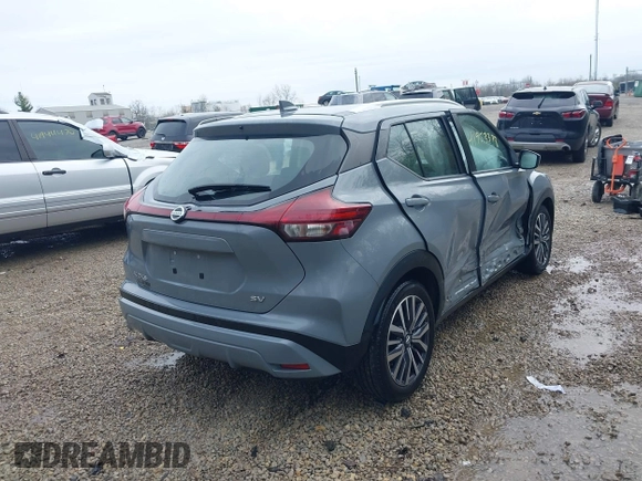 2021 Nissan Kicks SV with VIN 3N1CP5CV7ML477999, listed as a IAAI auction lot 41953378 with 107,060 mi miles. Bid and sale history available at carsss.com. Image 4.