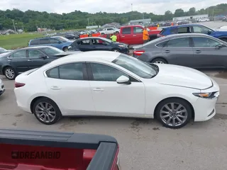 2020 Mazda 3 Select with VIN JM1BPACL1L1171032, listed as a IAAI auction lot 42366156 with 94,055 mi miles and . Bid and sale history available at DreamBid. Image 14.