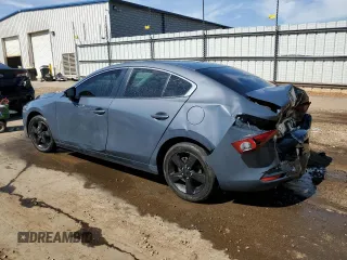 2022 Mazda 3 Carbon Edition z VIN JM1BPACL1N1506356, wystawiony jako Copart lot #58228434 z przebiegiem 96 855 mil mil oraz Szkoda całkowita • Salvage title. Historia ofert i sprzedaży dostępna na DreamBid. Obrazek 2.