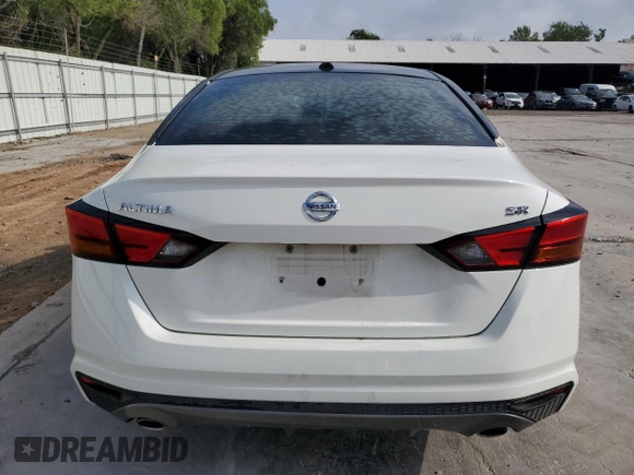 2019 Nissan Altima 2.5 SR with VIN 1N4BL4CV5KC153060, listed as a Copart auction lot 54013435 with 84,741 mi miles and Salvage Title. Bid and sale history available at carsss.com. Image 6.