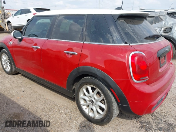 2016 MINI Cooper Hardtop 4 Door S with VIN WMWXU3C56G2D30140, listed as a IAAI auction lot 41883406 with 120,705 mi miles. Bid and sale history available at carsss.com. Image 3.