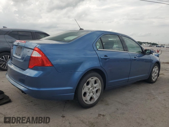 2010 Ford Fusion SE z VIN 3FAHP0HA2AR208559, wystawiony jako Copart lot #64288565 z przebiegiem 186 231 mil mil oraz Czysty tytuł • Clean title. Historia ofert i sprzedaży dostępna na DreamBid. Obrazek 3.