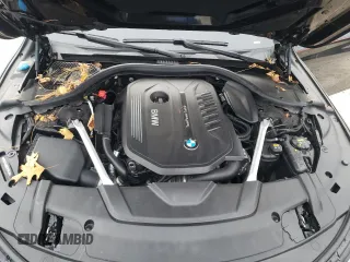 2019 BMW 7 Series 740i xDrive with VIN WBA7E4C52KGV70538, listed as a Copart auction lot 39724903 with 37,137 mi miles. Bid and sale history available at carsss.com. Image 11.