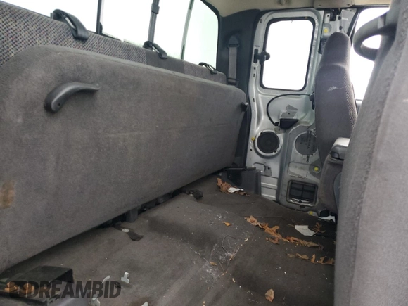 2001 Dodge Ram 2500 with VIN 3B7KF23Z81G772708, listed as a Copart auction lot 86132184 with 0 mi miles and Clean Title. Bid and sale history available at carsss.com. Image 10.
