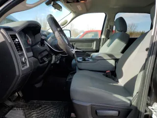 2017 Ram 1500 Tradesman с VIN 1C6RR7KG3HS507076, выставлен на аукционе Copart как лот 42643365 с пробегом 63 740 миль миль и Списание • Salvage title. История ставок и продаж доступна на DreamBid. Изображение 7.