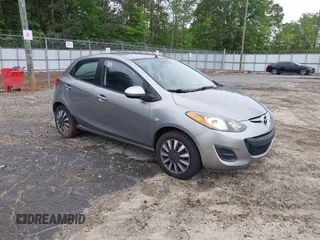 2013 Mazda 2 Sport with VIN JM1DE1KY9D0170519, listed as a IAAI auction lot 42212054 with 182,643 mi miles and . Bid and sale history available at carsss.com. Image 1.