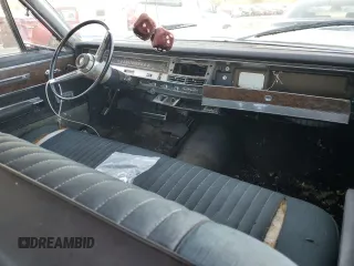 1967 Chrysler New Yorker z VIN CH43K73231908, wystawiony jako Copart lot #76277454 z przebiegiem Nie podano mil oraz Nie do naprawy. Historia ofert i sprzedaży dostępna na DreamBid. Obrazek 7.