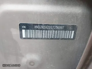 2016 Kia Soul with VIN KNDJN2A22G7256997, listed as a IAAI auction lot 41532421 with 152,281 mi miles. Bid and sale history available at carsss.com. Image 9.