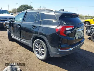 2022 GMC Terrain SLT z VIN 3GKALPEV8NL261044, wystawiony jako IAAI lot #41639324 z przebiegiem 21 948 mil mil oraz . Historia ofert i sprzedaży dostępna na DreamBid. Obrazek 3.