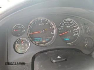 2010 Chevrolet Avalanche LT with VIN 3GNNCFE09AG124832, listed as a Copart auction lot 86728894 with 136,595 mi miles and Clean Title. Bid and sale history available at carsss.com. Image 8.