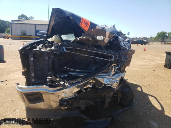 2014 GMC Sierra 1500 SLE z VIN 1GTV2UEH0EZ131440, wystawiony jako Copart lot #49528094 z przebiegiem Nie podano mil oraz Nie do naprawy • Non repairable. Historia ofert i sprzedaży dostępna na DreamBid. Obrazek 5.