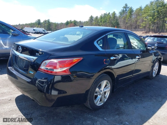 2013 Nissan Altima 2.5 SL with VIN 1N4AL3AP5DN573175, listed as a IAAI auction lot 42000973 with 105,445 mi miles. Bid and sale history available at carsss.com. Image 4.