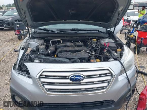 2017 Subaru Outback Premium z VIN 4S4BSACC9H3260921, wystawiony jako IAAI lot #42478160 z przebiegiem 158 703 mil mil oraz . Historia ofert i sprzedaży dostępna na DreamBid. Obrazek 10.