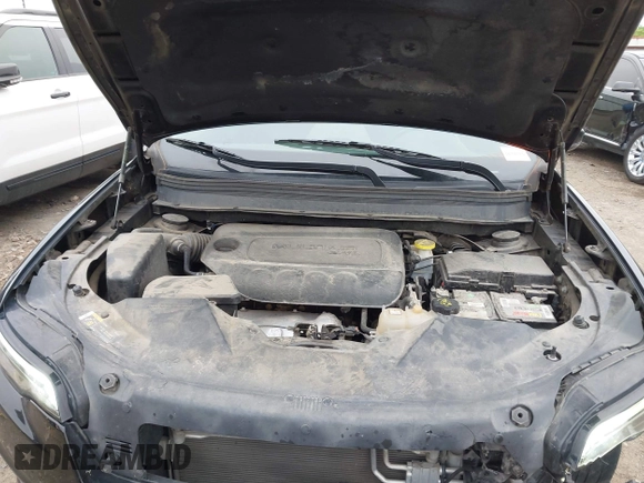 2020 Jeep Cherokee Limited с VIN 1C4PJLDB9LD560766, выставлен на аукционе IAAI как лот 42066299 с пробегом 116 573 миль миль и . История ставок и продаж доступна на DreamBid. Изображение 10.