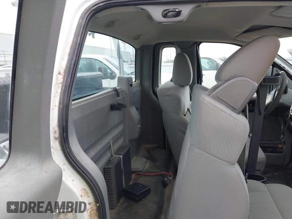 2007 Ford F-150 XL with VIN 1FTRF12277NA73972, listed as a IAAI auction lot 41697944 with 131,636 mi miles. Bid and sale history available at carsss.com. Image 8.