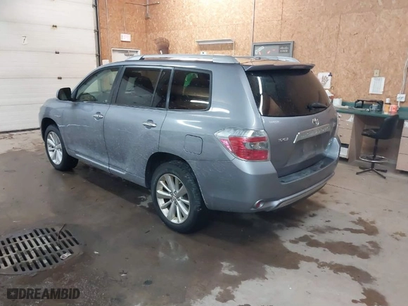 2009 Toyota Highlander Hybrid Limited with VIN JTEEW44A292032380, listed as a IAAI auction lot 41548361 with 253,079 mi miles. Bid and sale history available at carsss.com. Image 3.