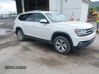 2019 Volkswagen Atlas SE with VIN 1V2DR2CAXKC598265, listed as a IAAI auction lot 42167342 with 75,667 mi miles and . Bid and sale history available at DreamBid. Image 1.