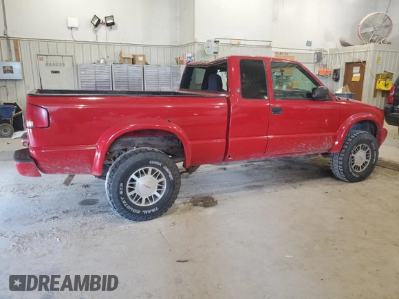 2000 GMC Sonoma SLS w/1SJ Pkg with VIN 1GTCT19W3Y8139635, listed as a Copart auction lot 49481715 with 180,926 mi miles and Salvage Title. Bid and sale history available at carsss.com. Image 3.
