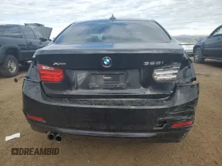 2015 BMW 3 Series 328i xDrive z VIN WBA3B3C54FF548327, wystawiony jako Copart lot #57229115 z przebiegiem 72 027 mil mil oraz Szkoda całkowita • Salvage title. Historia ofert i sprzedaży dostępna na DreamBid. Obrazek 6.