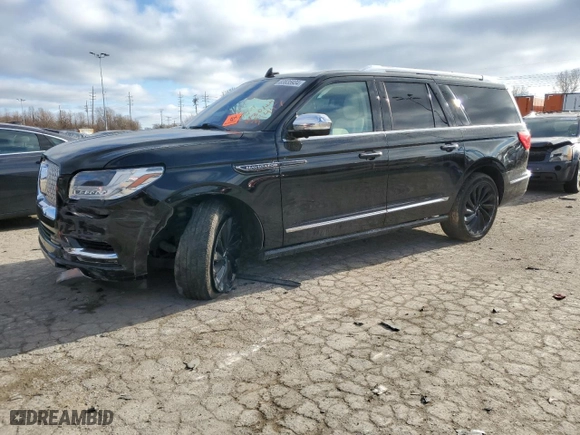 2020 Lincoln Navigator L Black Label with VIN 5LMJJ3TT9LEL06204, listed as a Copart auction lot 83835934 with 0 mi miles and Salvage Title. Bid and sale history available at carsss.com. Image 1.