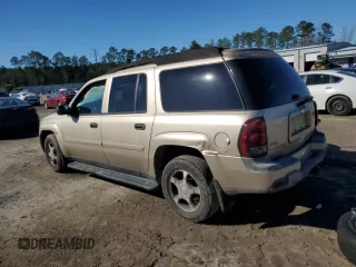 2006 Chevrolet TrailBlazer LS with VIN 1GNET16S966116192, listed as a Copart auction lot 42223135 with 241,480 mi miles and Salvage Title. Bid and sale history available at DreamBid. Image 2.