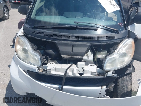 2009 Smart fortwo Pure with VIN WMEEJ31XX9K302737, listed as a IAAI auction lot 42124550 with 43,610 mi miles and . Bid and sale history available at DreamBid. Image 10.