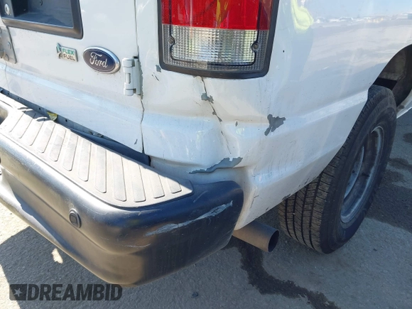 2013 Ford Econoline Cargo Commercial с VIN 1FTNE2EL7DDA63780, выставлен на аукционе IAAI как лот 42292669 с пробегом 277 085 миль миль и . История ставок и продаж доступна на DreamBid. Изображение 6.