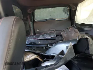 2022 Dodge Durango R/T z VIN 1C4SDJCT8NC108297, wystawiony jako Copart lot #54101095 z przebiegiem Nie podano mil oraz Szkoda całkowita • Salvage title. Historia ofert i sprzedaży dostępna na DreamBid. Obrazek 10.