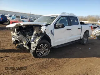 2023 Ford F-150 XL with VIN 1FTEW1EPXPFC28840, listed as a Copart auction lot 47423685 with 13,559 mi miles and Non Repairable. Bid and sale history available at carsss.com. Image 1.