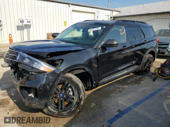 2023 Ford Explorer XLT z VIN 1FMSK8DH9PGA38728, wystawiony jako Copart lot #62331795 z przebiegiem 40 489 mil mil oraz Szkoda całkowita • Salvage title. Historia ofert i sprzedaży dostępna na DreamBid. Obrazek 1.
