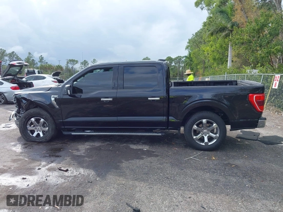 2021 Ford F-150 XL z VIN 1FTEW1CP7MKD20266, wystawiony jako IAAI lot #41618910 z przebiegiem 80 194 mil mil oraz . Historia ofert i sprzedaży dostępna na DreamBid. Obrazek 14.